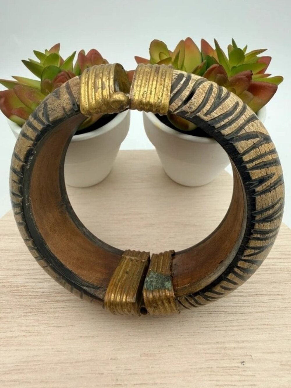 Vintage Chunky Carved Wood Hinged Bangle Bracelet Brass Tone Tribal Boho